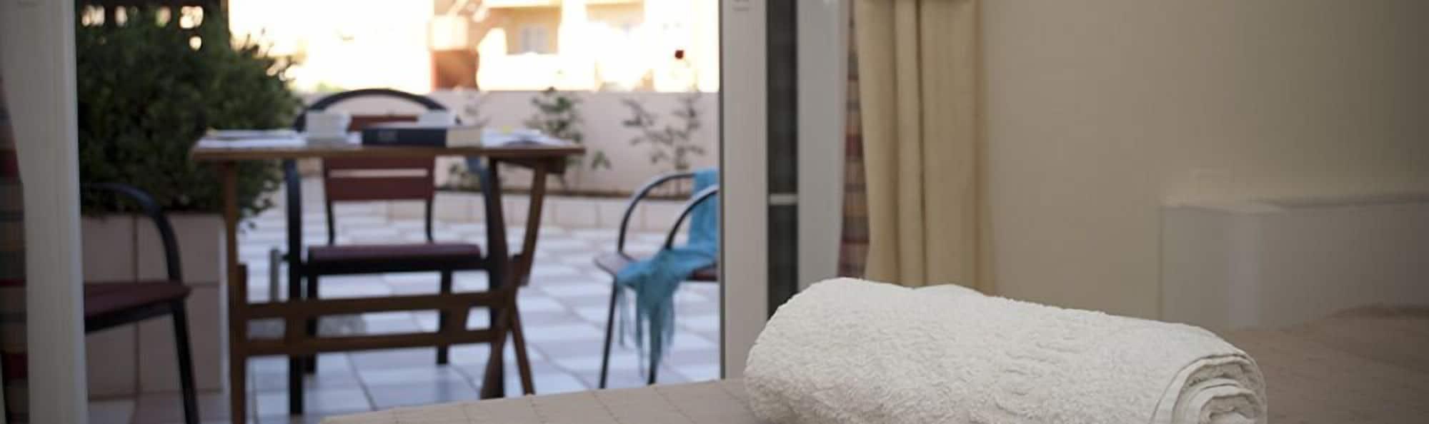 Hotel Caretta Beach Gerani  Exterior photo